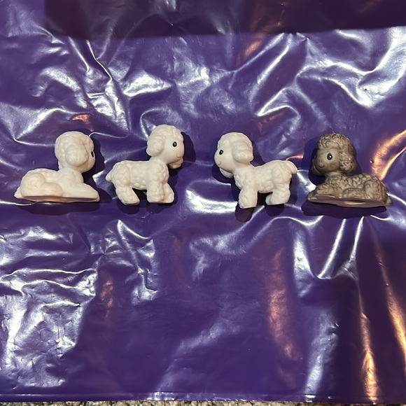 Precious Moments Come Let Us Adore Him Nativity Set - Picture 5 of 7